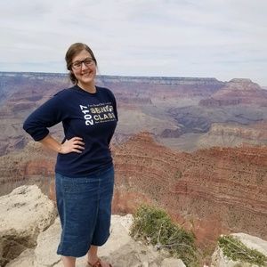 Meet your Posher, Hannah